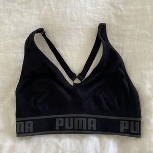 Puma sports bra ⚽️